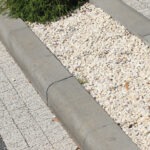 Krawężnik wjazdowy